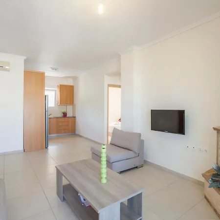 Darina Apartment